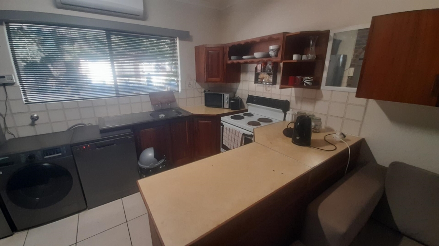 1 Bedroom Property for Sale in Meerhof North West